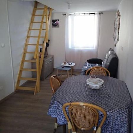 Maison Pour 2 A 4 Personnes Brassac-les-Mines Exteriér fotografie